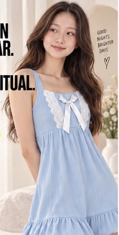 Lydia WAIÜS blue ribbed nightdress